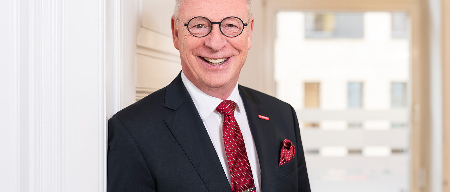 Porträt von Mike Schneider