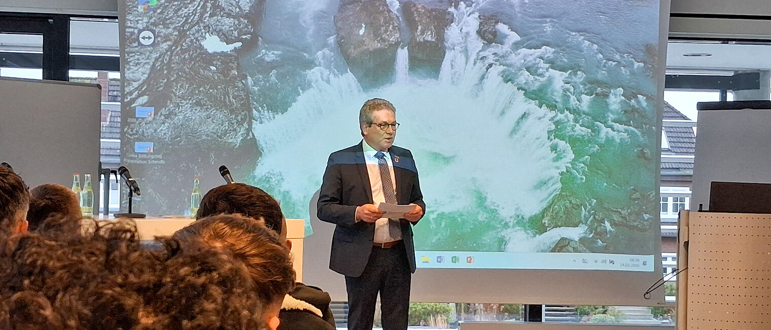 Präsident der Handwerkskammer Hannover Thomas Gehre hält eine Rede bei der Eröffnung der Campus Handwerk Tage 2026.